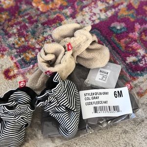 6month Zutano booties/hat